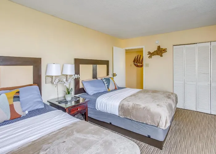 Beachfront Myrtle Beach Retreat With Pool Views!